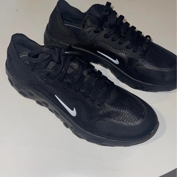 Nike renew lucent Size 8.5 men size 10.5 women’s - Picture 6 of 6